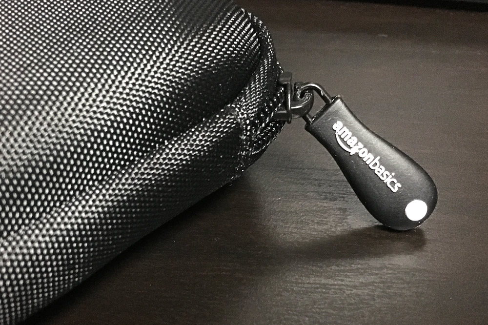 Amazonロゴ