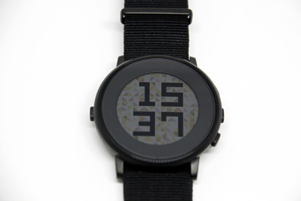 Pebble Time Round