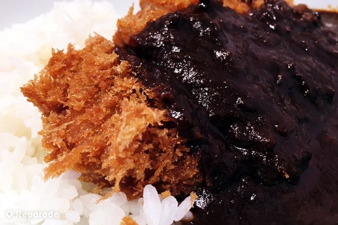 Marukatsu Shokudo Kichijoji's curry with pork cutlet is delicious