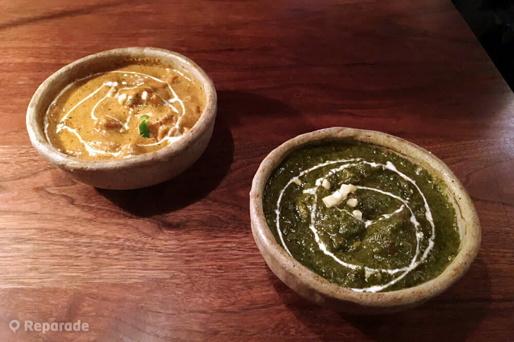 チキンカレーとサグチキン