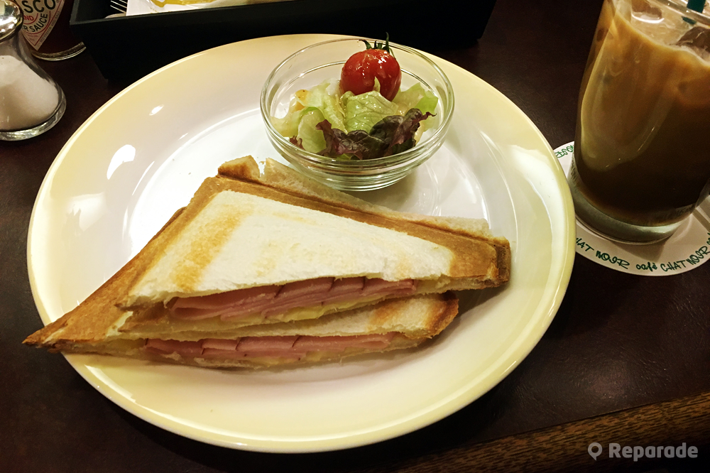 なんの変哲もないホットサンド！