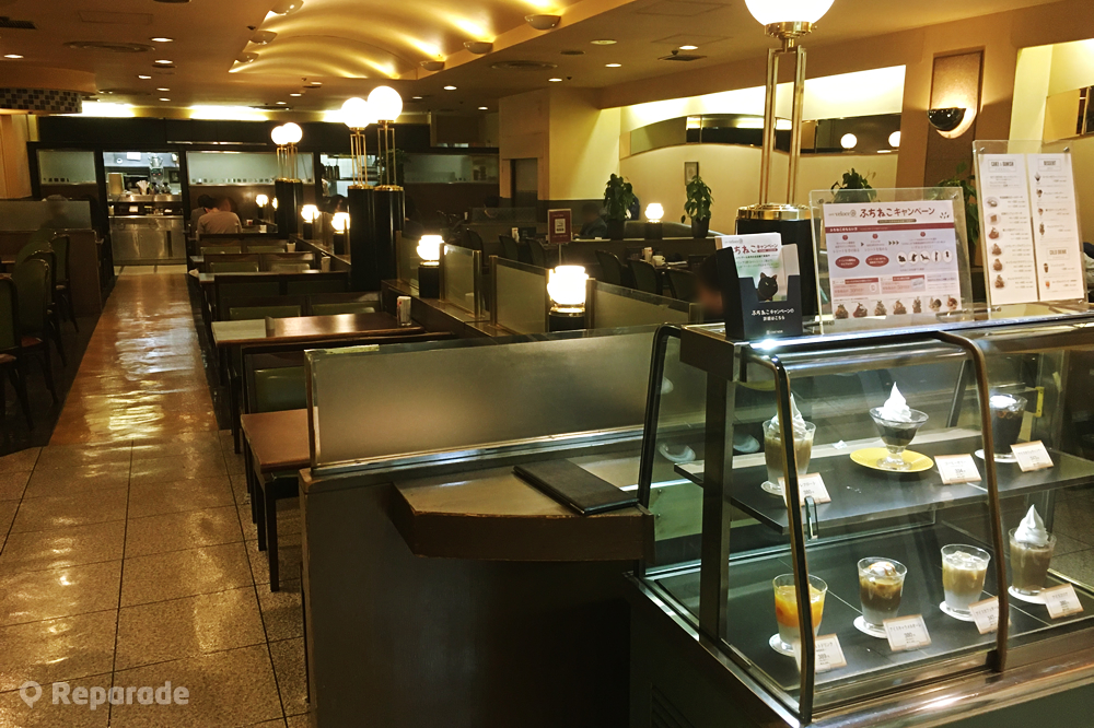 シャノアール店内